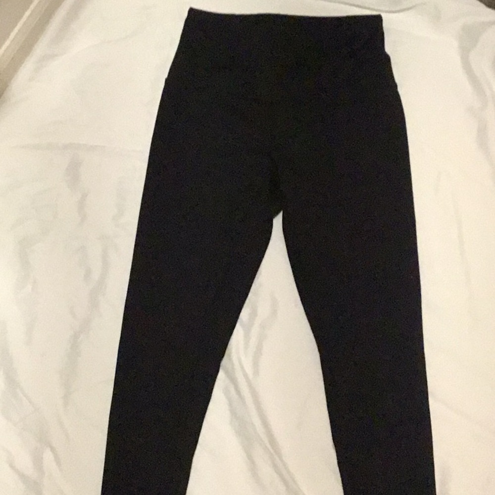 Black leggings